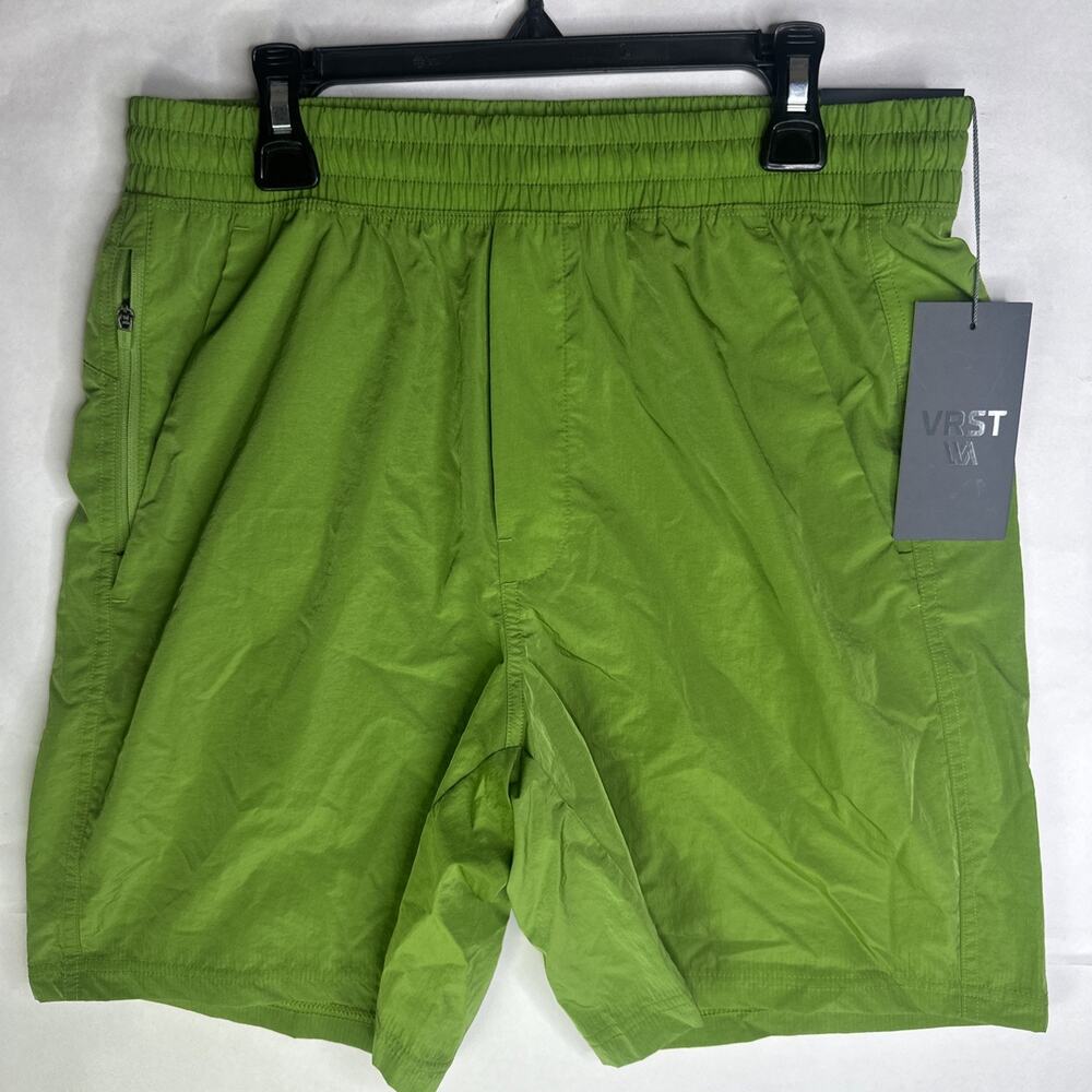 VRST All‑In Unlined Shorts Men’s XL Green Water‑Repellent UPF50+ Zipper NWT